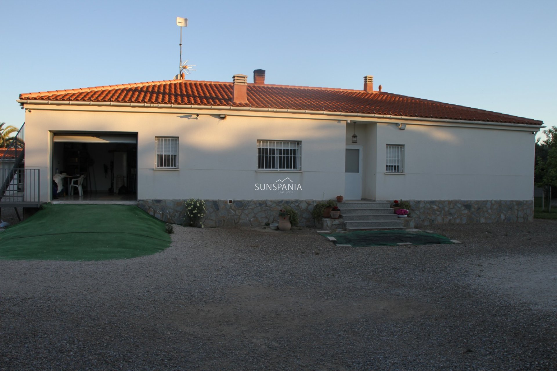 Revente - Maison indépendante -
Catral