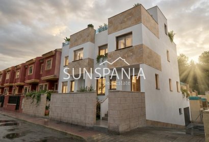 Townhouse - New Build - Bigastro -
                pueblo