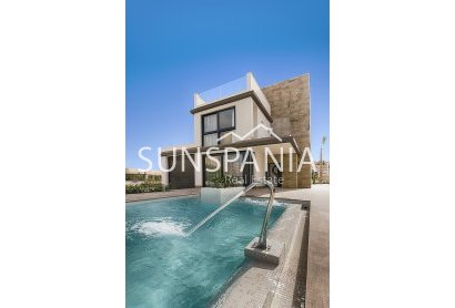 Villa - New Build - Orihuela Costa -
                Campoamor