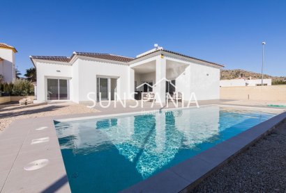 Villa - New Build - Pinoso - Campo