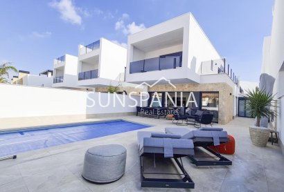 Villa - New Build - San Pedro del Pinatar - Los Antolinos