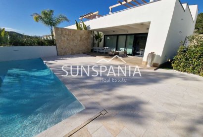 Villa - Resale - Monforte del Cid -
                Font del Llop