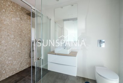 Obra nueva - Chalet -
Algorfa - La Finca Golf