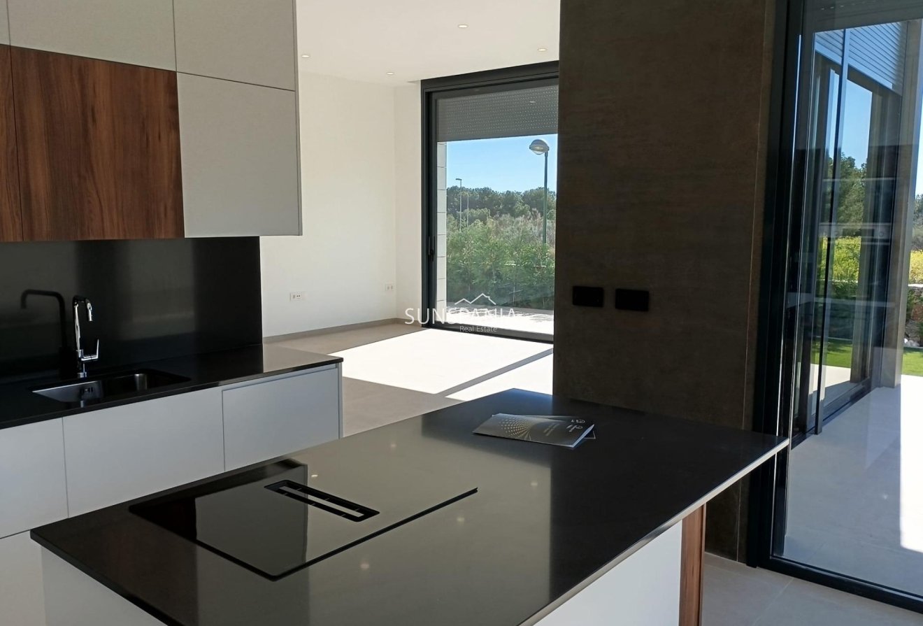 Obra nueva - Chalet -
Pilar de la Horadada - Roda Golf