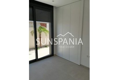 Obra nueva - Chalet -
Pilar de la Horadada - Roda Golf