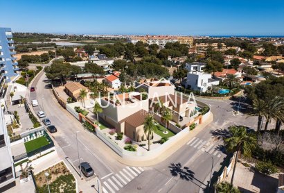 Obra nueva - Chalet -
Orihuela Costa - Dehesa de campoamor