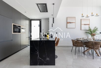 Obra nueva - Chalet -
Torrevieja - Los Balcones