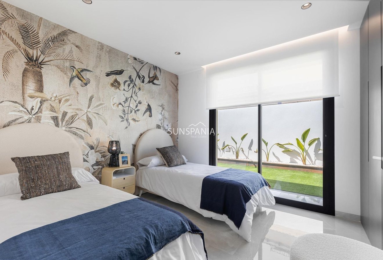 Obra nueva - Chalet -
Torrevieja - Los Balcones