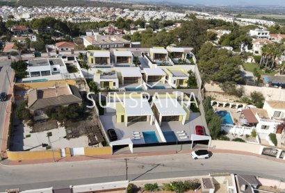 Obra nueva - Chalet -
Torrevieja - Los Balcones