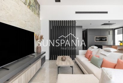 Obra nueva - Chalet -
Torrevieja - Los Balcones