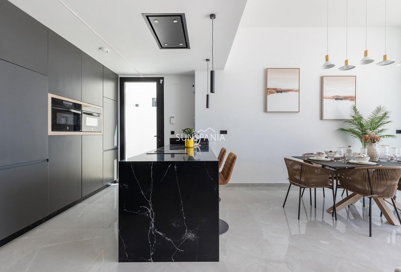Obra nueva - Chalet -
Torrevieja - Los Balcones