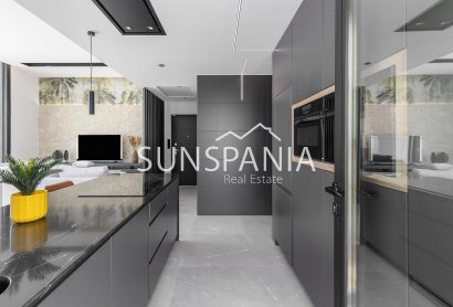 Obra nueva - Chalet -
Torrevieja - Los Balcones