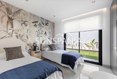Obra nueva - Chalet -
Torrevieja - Los Balcones
