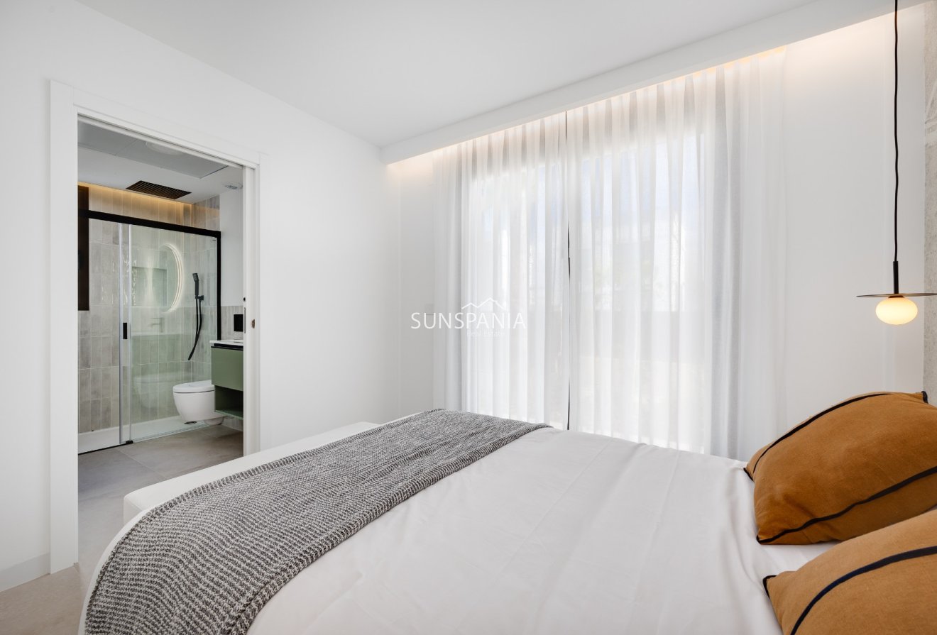 New Build - Villa -
Alicante