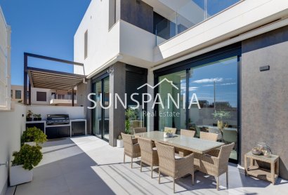New Build - Villa -
Pilar de la Horadada - Lo Romero Golf