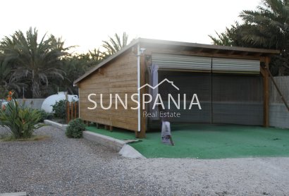 Resale - Villa -
Catral