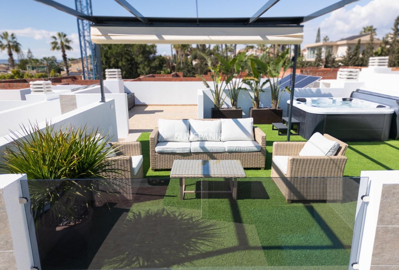 Obra nueva - Chalet -
San Fulgencio - Oasis La Marina