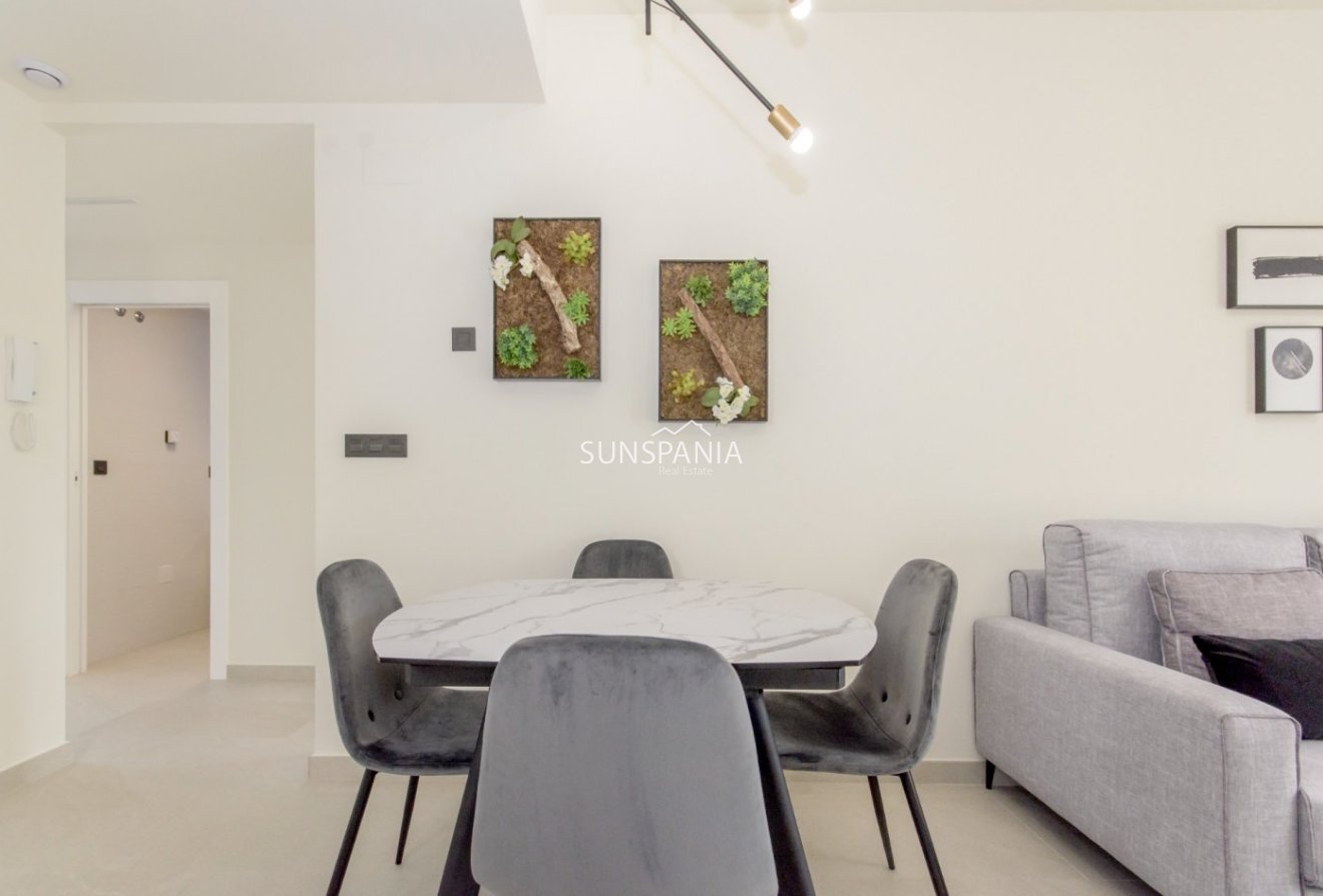 Obra nueva - Piso -
Torrevieja - Los Balcones