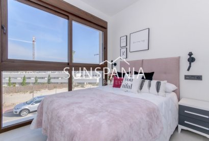 Obra nueva - Piso -
Torrevieja - Los Balcones