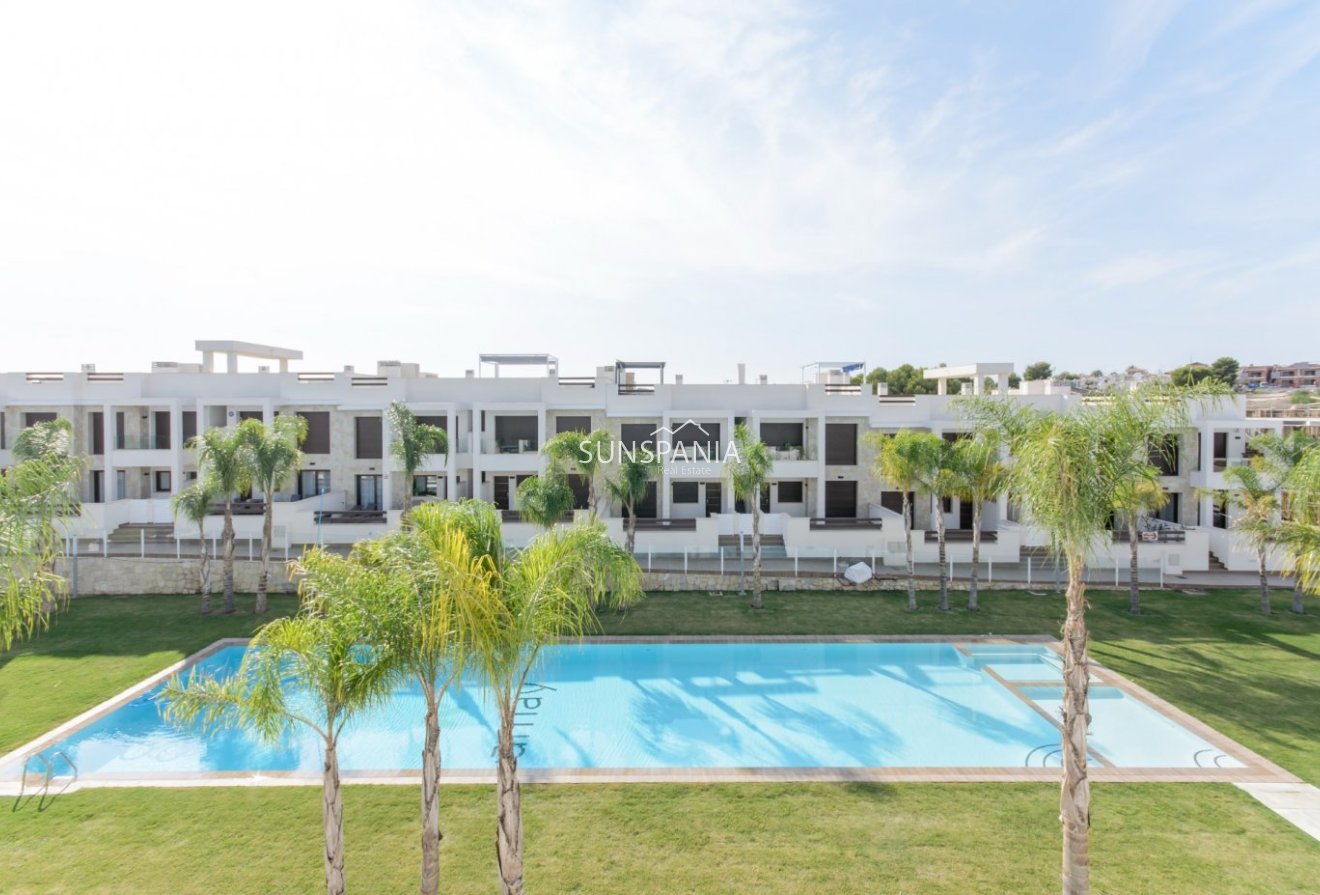 Obra nueva - Piso -
Torrevieja - Los Balcones