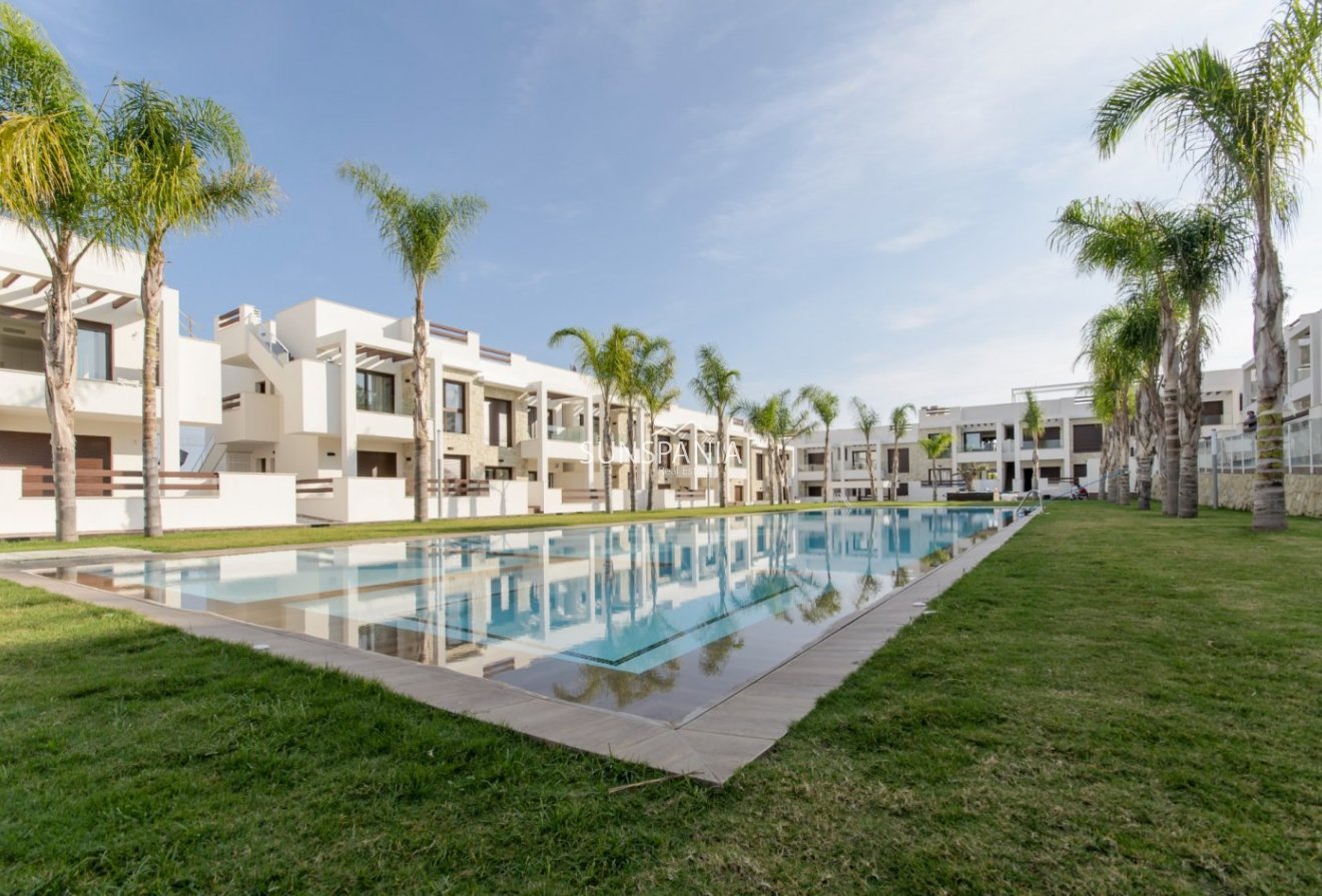 Obra nueva - Piso -
Torrevieja - Los Balcones