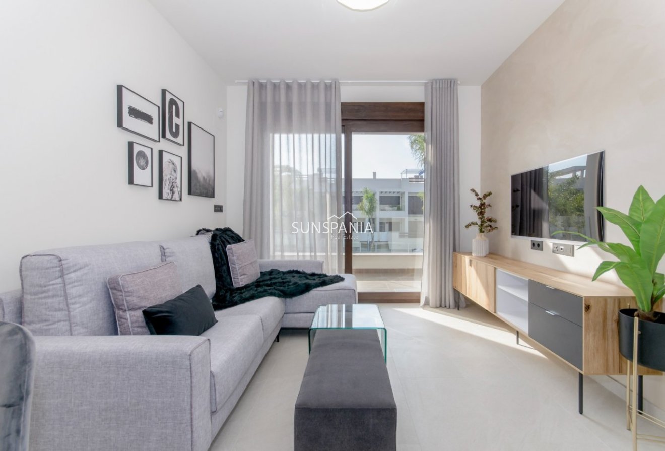 Obra nueva - Piso -
Torrevieja - Los Balcones