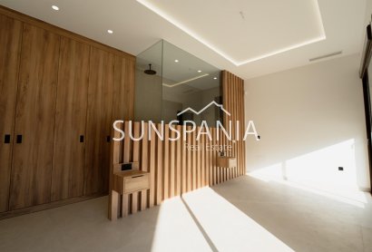Obra nueva - Chalet -
Benejúzar - alta