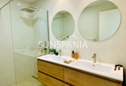 Obra nueva - Piso -
Pilar de la Horadada - pueblo