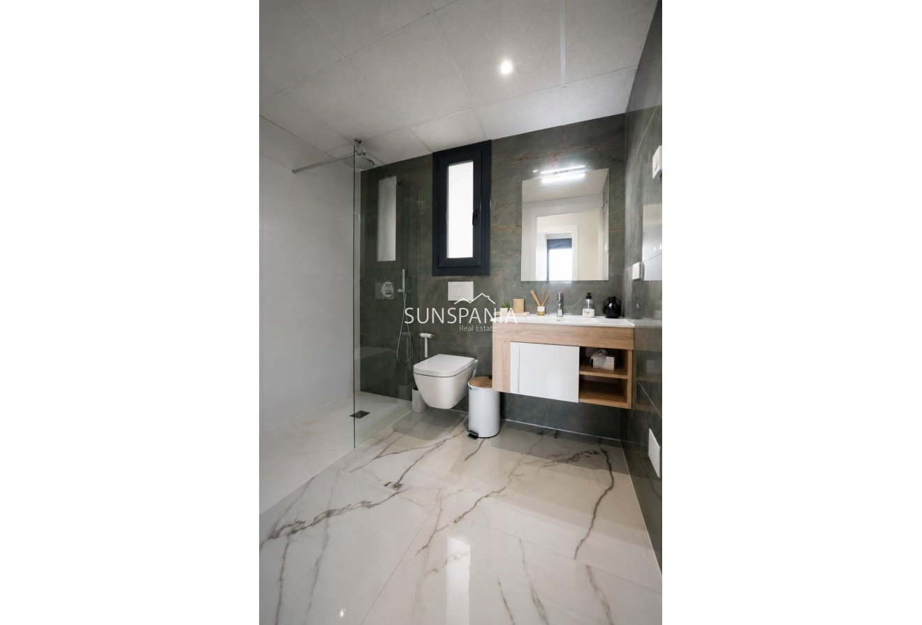 Obra nueva - Piso -
Rojales - Lo Marabú