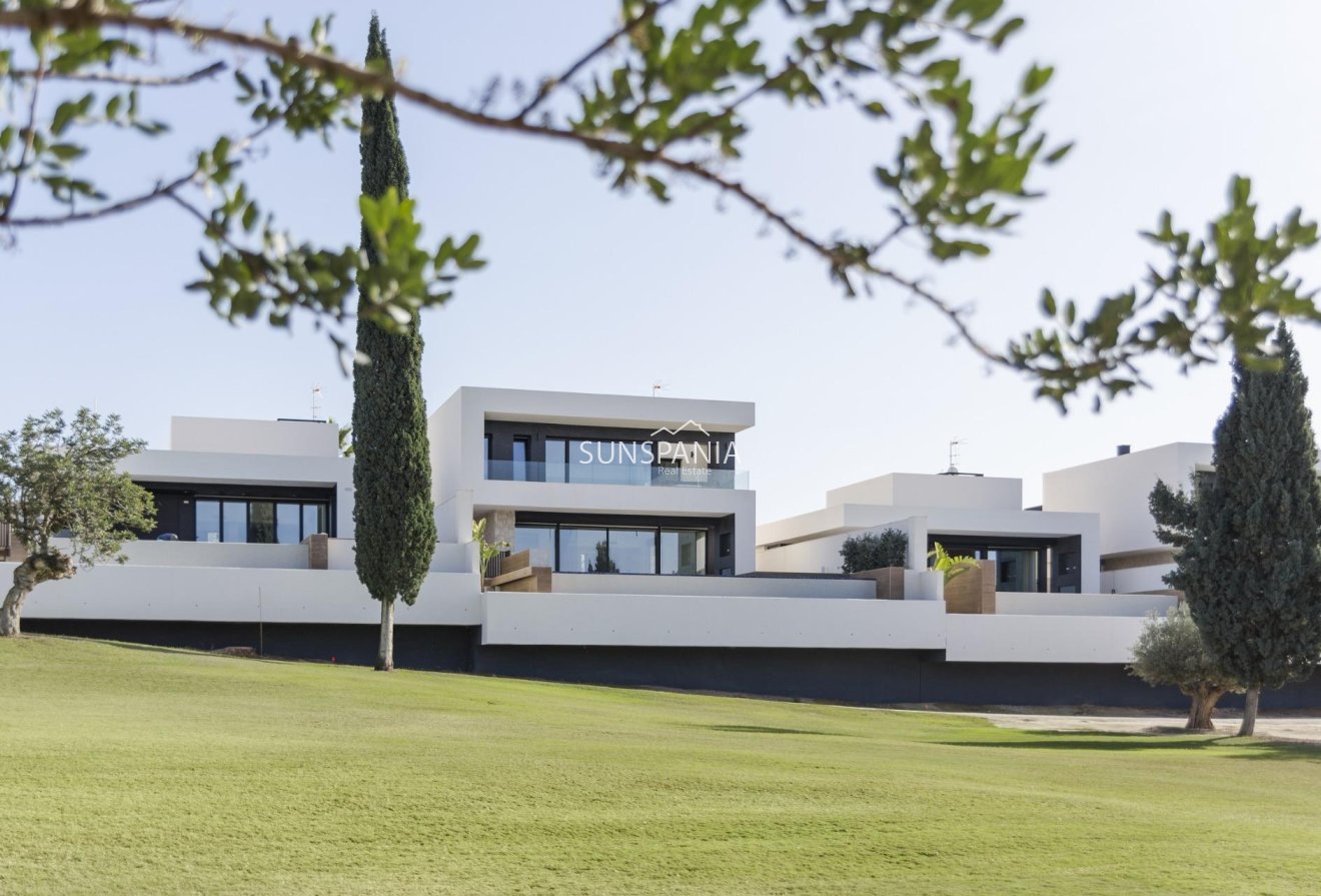 Obra nueva - Chalet -
Algorfa - La Finca Golf