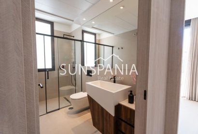 Obra nueva - Chalet -
Algorfa - La Finca Golf