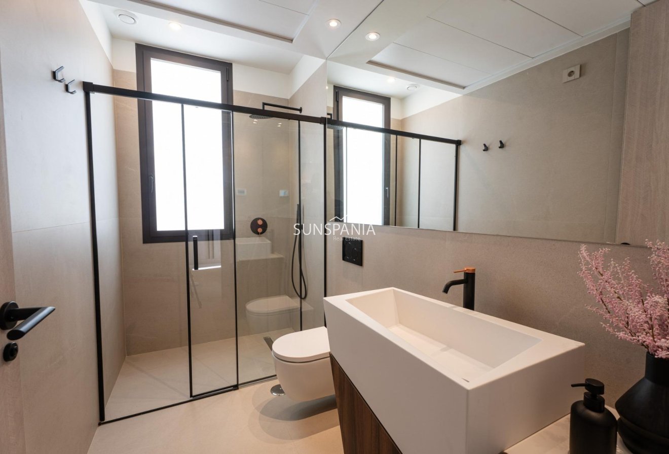 Obra nueva - Chalet -
Algorfa - La Finca Golf