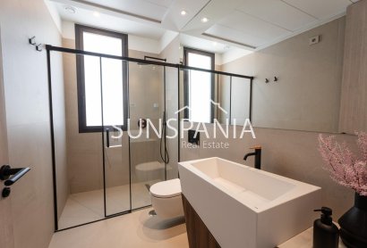 Obra nueva - Chalet -
Algorfa - La Finca Golf