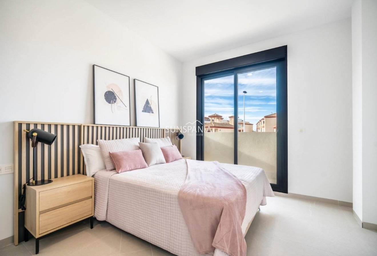 Obra nueva - Chalet -
Torre Pacheco - Roldán
