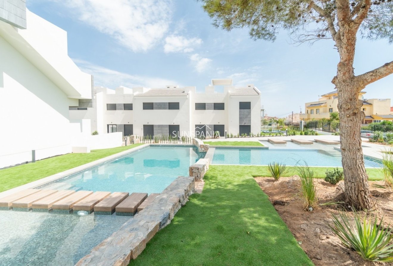 Obra nueva - Piso -
Torrevieja - Los Balcones