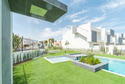 Obra nueva - Piso -
Torrevieja - Los Balcones