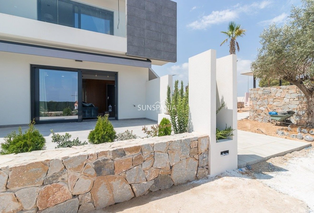 Obra nueva - Piso -
Torrevieja - Los Balcones
