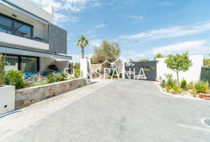 Obra nueva - Piso -
Torrevieja - Los Balcones