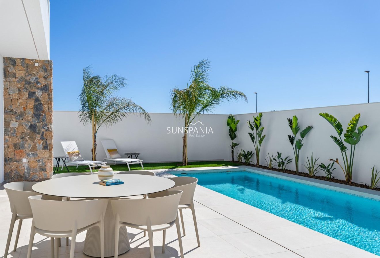 Obra nueva - Chalet -
San Javier - Parque del doce