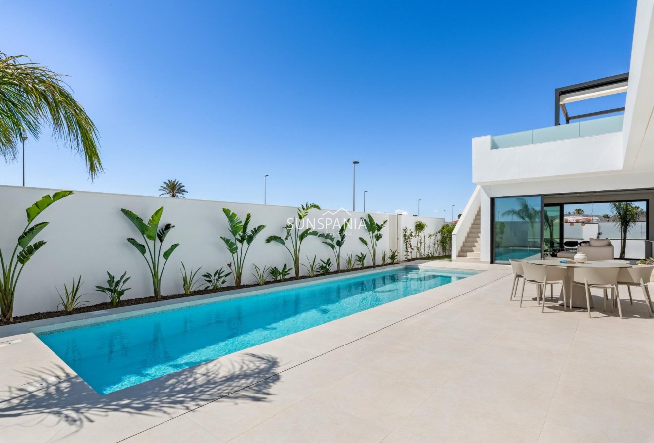 Obra nueva - Chalet -
San Javier - Parque del doce