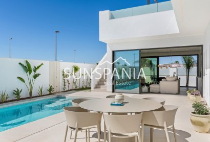 Obra nueva - Chalet -
San Javier - Parque del doce