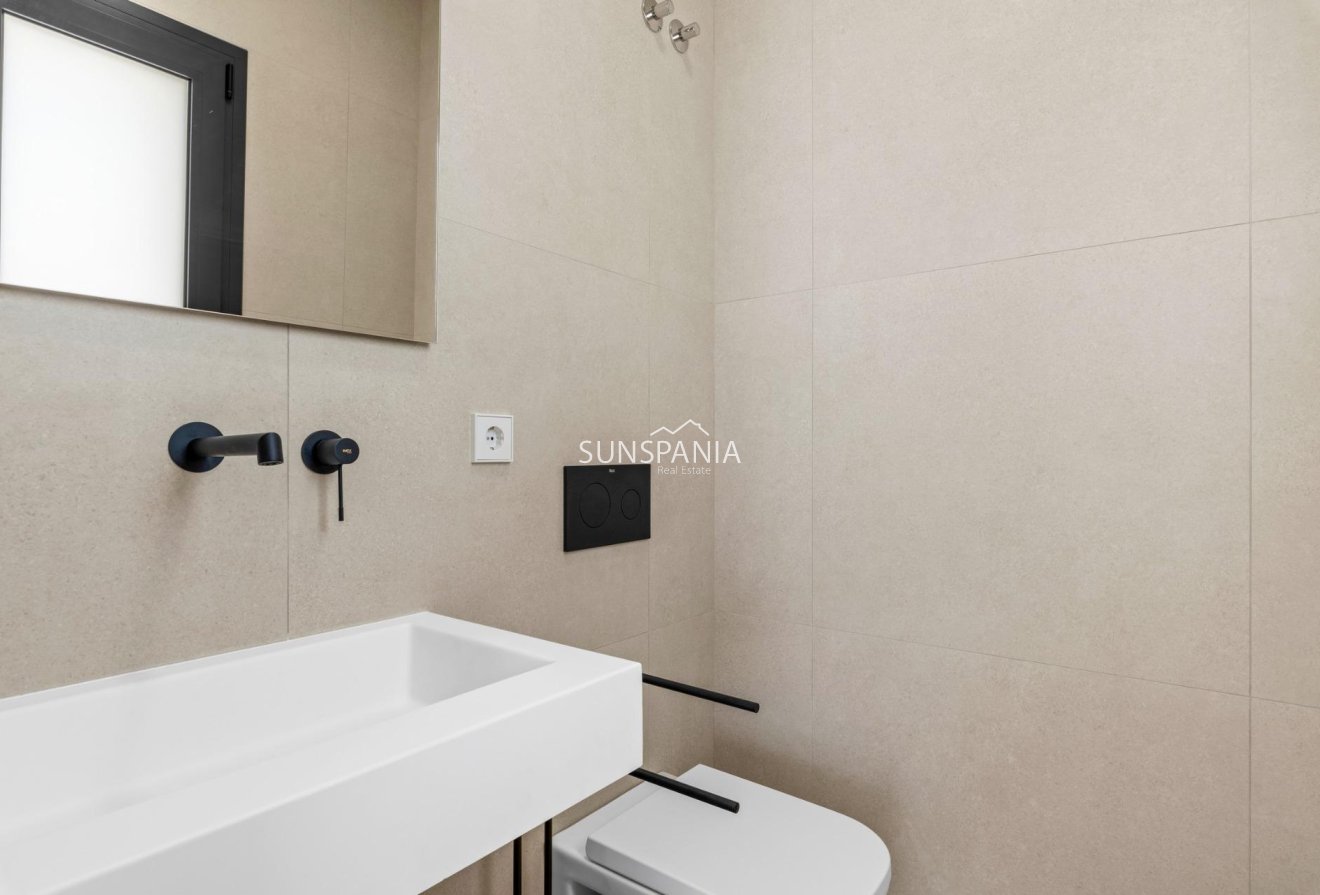 Obra nueva - Chalet -
San Javier - Parque del doce
