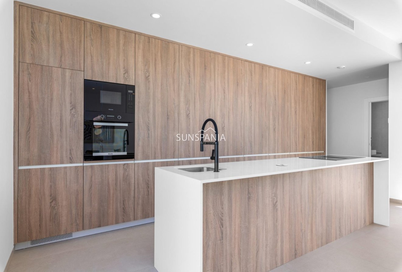 Obra nueva - Chalet -
San Javier - Parque del doce