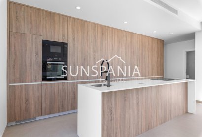 Obra nueva - Chalet -
San Javier - Parque del doce