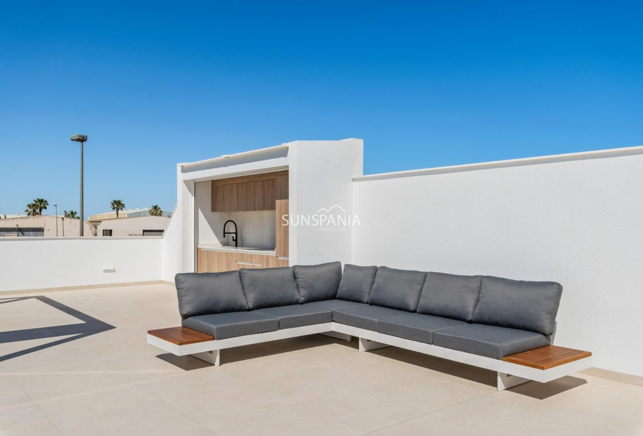 Obra nueva - Chalet -
San Javier - Parque del doce