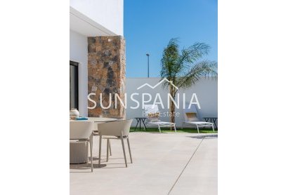 Obra nueva - Chalet -
San Javier - Parque del doce