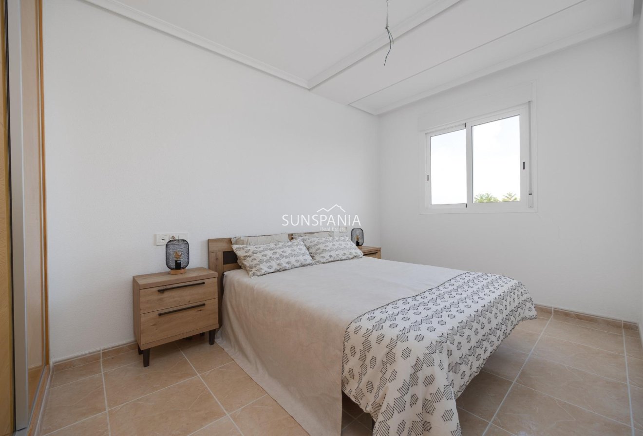 Obra nueva - Piso -
San Fulgencio - Pueblo