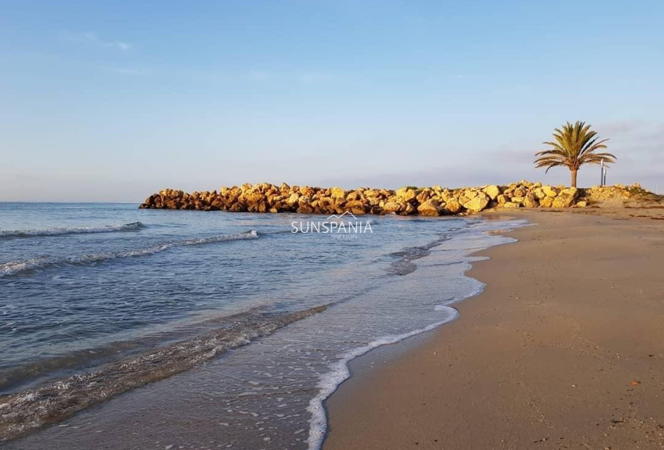 Obra nueva - Piso -
Santa Pola - Playa Tamarit