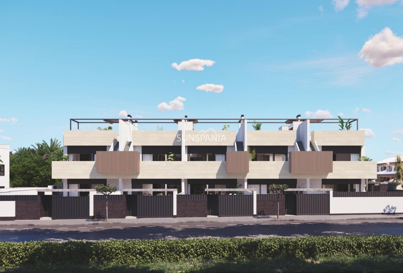 Obra nueva - Piso -
Pilar de la Horadada - pueblo