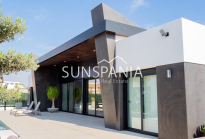 Obra nueva - Chalet -
Rojales - Ciudad Quesada